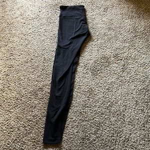 Lululemon leggings size 8